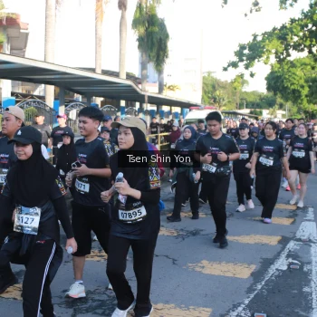 Runner Photo 1660337