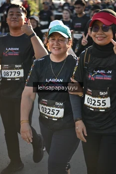 Runner Photo 1660358