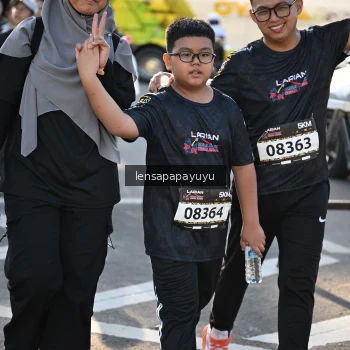 Runner Photo 1660407