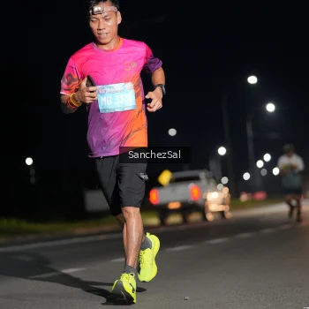 Runner Photo 1660438
