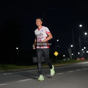 Runner Photo 1660452