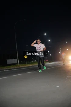Runner Photo 1660515