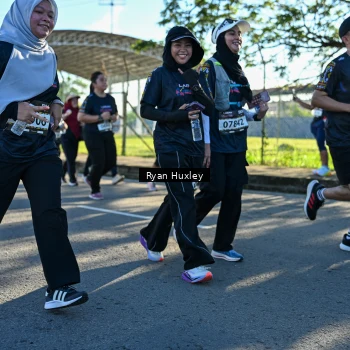 Runner Photo 1660521
