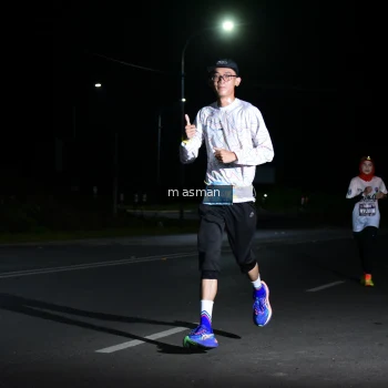 Runner Photo 1660535