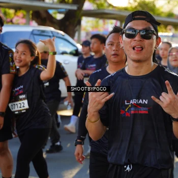 Runner Photo 1660542