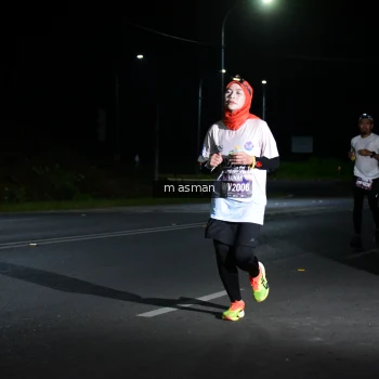 Runner Photo 1660561