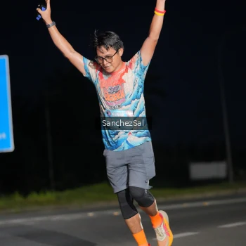 Runner Photo 1660572