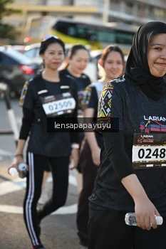 Runner Photo 1660580