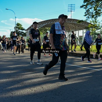 Runner Photo 1660585