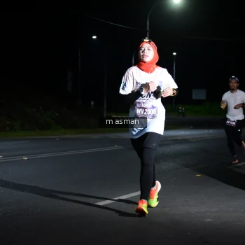 Runner Photo 1660601