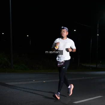 Runner Photo 1660614