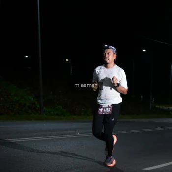 Runner Photo 1660630