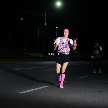 Runner Photo 1660644