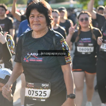 Runner Photo 1660670