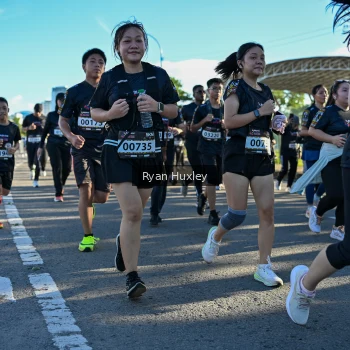 Runner Photo 1660694