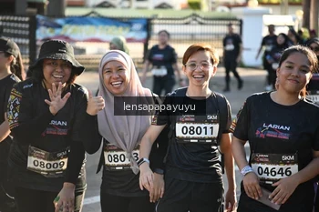 Runner Photo 1660744