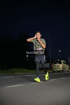 Runner Photo 1660807