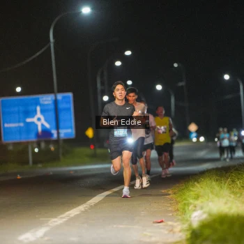 Runner Photo 1660870
