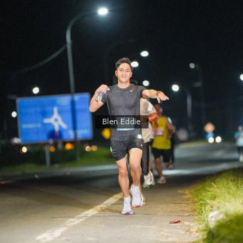 Runner Photo 1660871