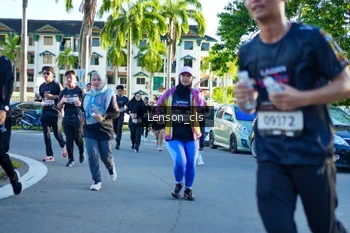 Runner Photo 1660929