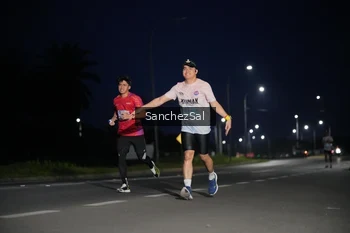 Runner Photo 1660934
