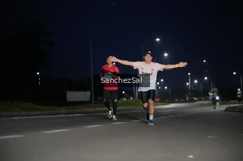 Runner Photo 1660972