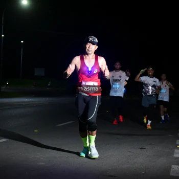 Runner Photo 1660975