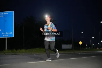 Runner Photo 1660996