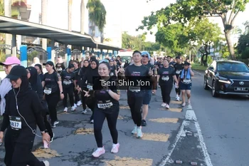 Runner Photo 1661016