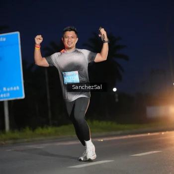 Runner Photo 1661045