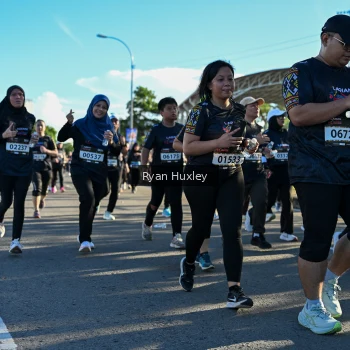Runner Photo 1661050