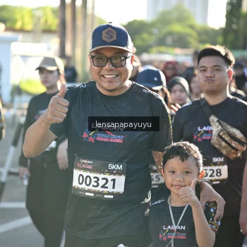 Runner Photo 1661104