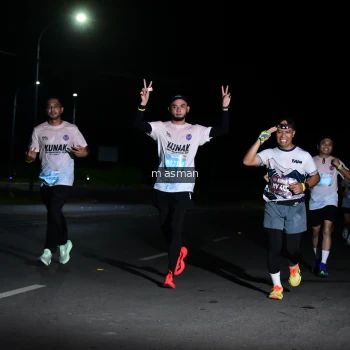 Runner Photo 1661125