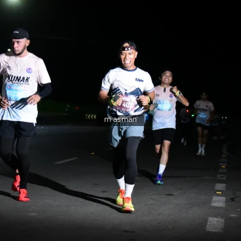 Runner Photo 1661157