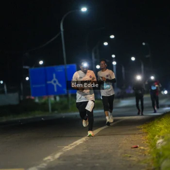 Runner Photo 1661159