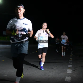 Runner Photo 1661175