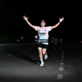 Runner Photo 1661225