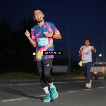 Runner Photo 1661234