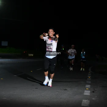 Runner Photo 1661263