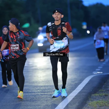 Runner Photo 1661279