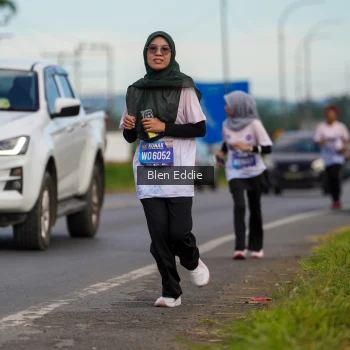 Runner Photo 1661342