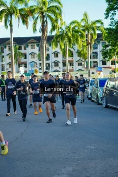 Runner Photo 1661386