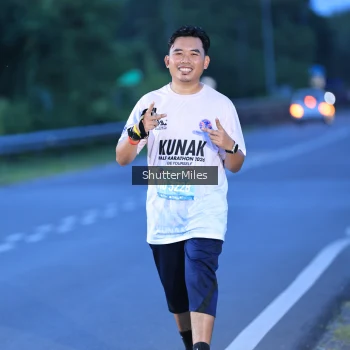 Runner Photo 1661402