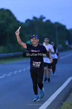 Runner Photo 1661443
