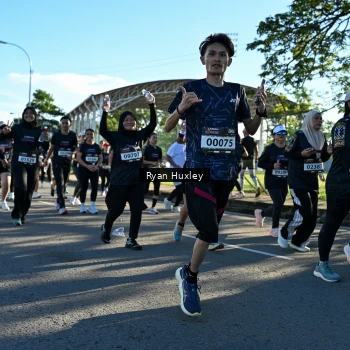 Runner Photo 1661535