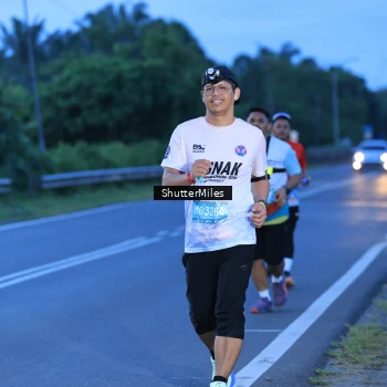 Runner Photo 1661571