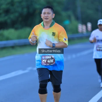 Runner Photo 1661710