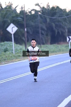 Runner Photo 1661841