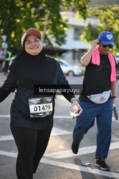Runner Photo 1661936