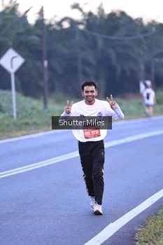 Runner Photo 1662013